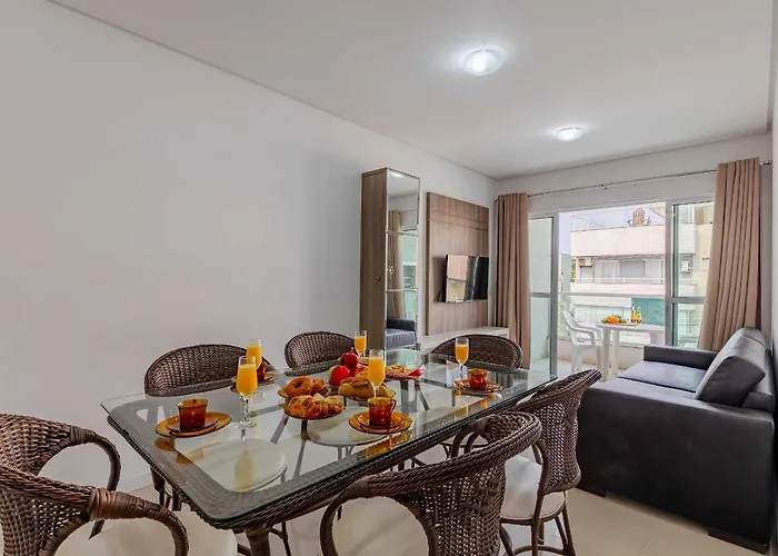 Excelente Apartamento A 290M Da Praia De Bombinhas